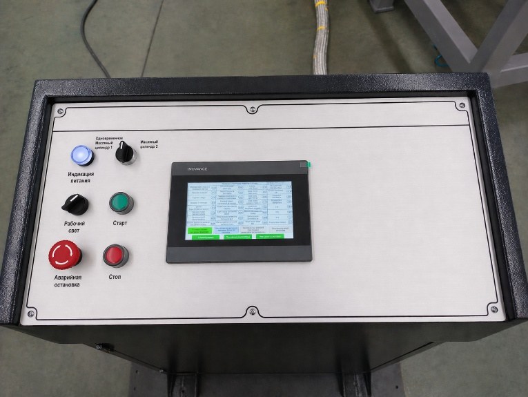 Ленточнопильный станок VBS-1000LC