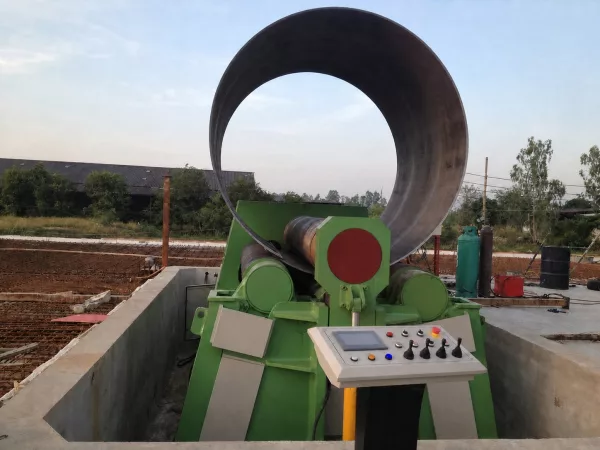 Четырёхвалковые вальцы ROLL W12-20×2500 тяжёлого исполнения