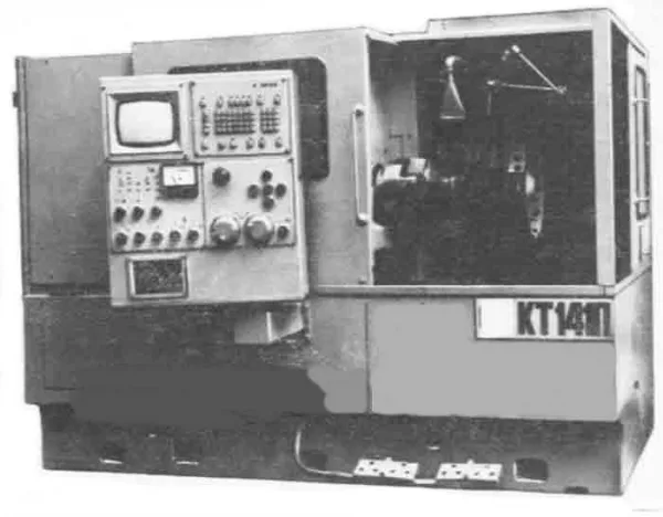 Токарный станок КТ-141